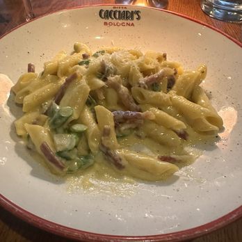 Cacciari's - Parma ham and asparagus in cream sauce. - Italian Near Me - London, XGL Cacciari's - Parma ham and asparagus in cream sauce. - Italian Near Me - London, XGL