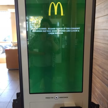McDonalds - 3 out of the 4 ordering kiosks are out of order - Fast Food Near Me - Bakersfield, California
