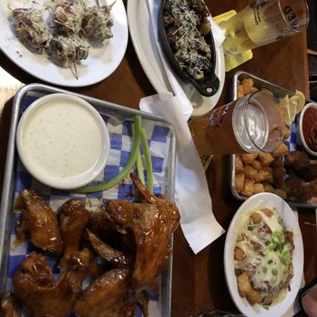 Stingrays Taphouse - Sports Bars Near Me - Port Aransas, Texas Stingrays Taphouse - Sports Bars Near Me - Port Aransas, Texas