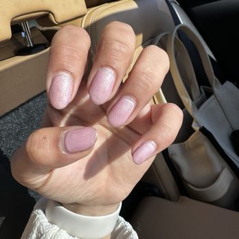 Poppy Nails & Spa - Nails after a week - Nail Salons Near Me - Alexandria, Virginia