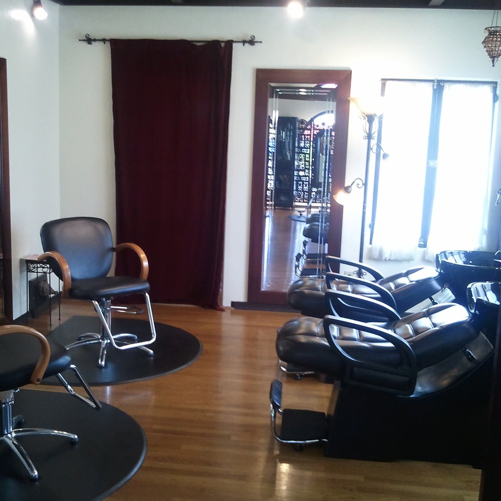 Gina Lash Studios - Dye Room - Hair Salons Near Me - Pasadena, California Gina Lash Studios - Dye Room - Hair Salons Near Me - Pasadena, California