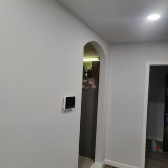 Raisedright Construction - Archway into house from New addtion - General Contractors Near Me - Merriam Woods, Missouri Raisedright Construction - Archway into house from New addtion - General Contractors Near Me - Merriam Woods, Missouri
