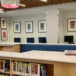 Arlington Public LIbrary - Browsing collection at Courthouse Library.