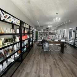 Mc Hair Studio