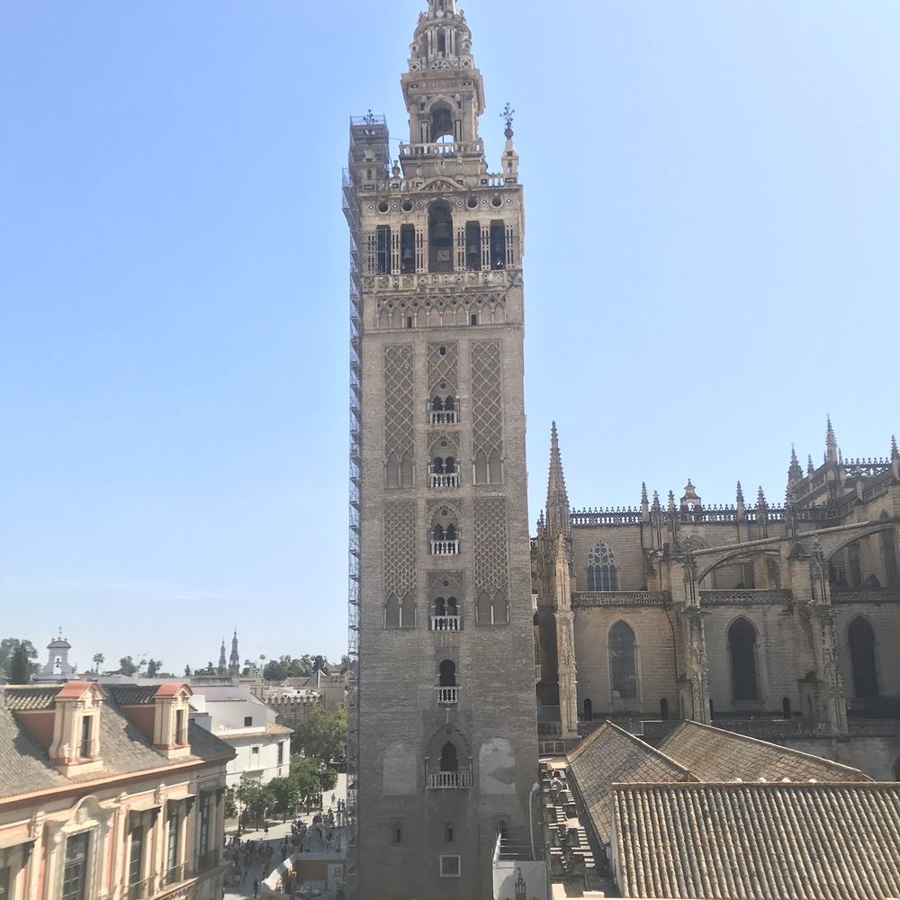 La Terraza de EME - View of giralda - Lounges Near Me - Seville, SE La Terraza de EME - View of giralda - Lounges Near Me - Seville, SE