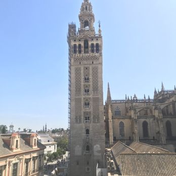 La Terraza de EME - View of giralda - Lounges Near Me - Seville, SE La Terraza de EME - View of giralda - Lounges Near Me - Seville, SE