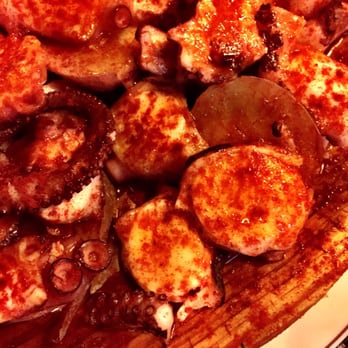 Casa d'Paco - Pulpo a galaga - Spanish Near Me - Newark, New Jersey