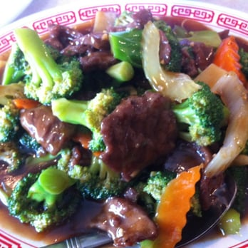 Hoho Restaurant - Beef with Broccoli. Excellent! - Chinese Near Me - Portland, Oregon