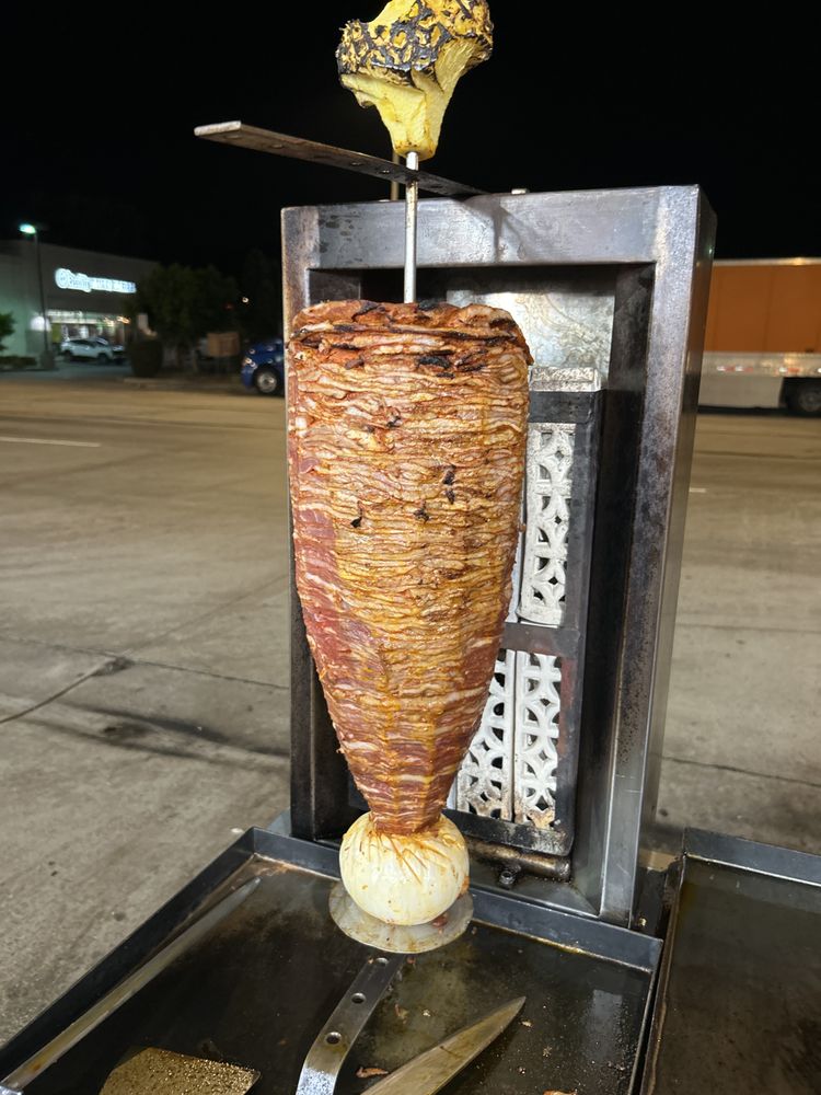 Tacos 100% Tijuana Logo