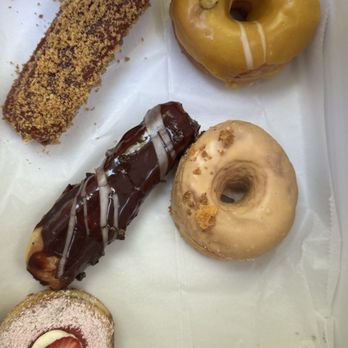 Fan-Fan Doughnuts - Donuts Near Me - Brooklyn, New York Fan-Fan Doughnuts - Donuts Near Me - Brooklyn, New York