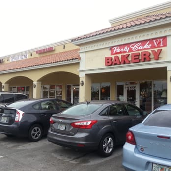 Party Cake Bakery - cars parked in front of a bakery - Bakeries Near Me - Miami, Florida Party Cake Bakery - cars parked in front of a bakery - Bakeries Near Me - Miami, Florida