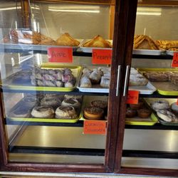 La Abuelita Bakery - Fresh bread