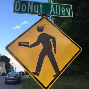 Krumpe's DO-Nut Shop - Do-nut Alley!!! - Bakeries Near Me - Hagerstown, Maryland