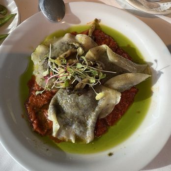 Roy's Hawaii Kai - Mushroom & spinach ravioli - Hawaiian Near Me - Honolulu, Hawaii Roy's Hawaii Kai - Mushroom & spinach ravioli - Hawaiian Near Me - Honolulu, Hawaii