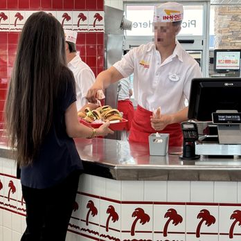 In-N-Out Burger - Fast Food Near Me - Riverton, Utah In-N-Out Burger - Fast Food Near Me - Riverton, Utah
