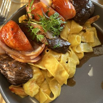 Llama Restaurant - Surf n turf - Peruvian Near Me - Saint Augustine, Florida