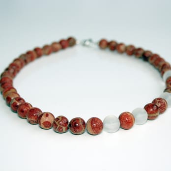 SP Schmuckdesign - Schaumkoralle rot mit mattem Bergkristall - Jewelry Near Me - Lohmar, NW SP Schmuckdesign - Schaumkoralle rot mit mattem Bergkristall - Jewelry Near Me - Lohmar, NW