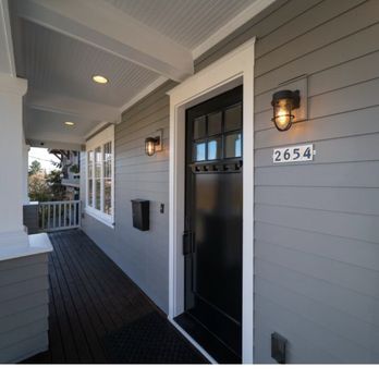 Alpine Painting - Exterior home light grey colour with white trim and accent - Painters Near Me - Hillsboro, Oregon Alpine Painting - Exterior home light grey colour with white trim and accent - Painters Near Me - Hillsboro, Oregon