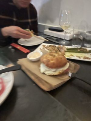 Trillium Winebar & Taproom by null