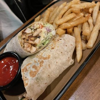 The Clarks Lodge - Southwest Chicken Wrap - American Near Me - Clarksburg, Maryland