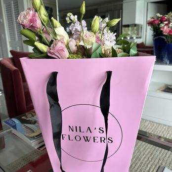 Nila's Flowers - Florists Near Me - Miami Beach, Florida