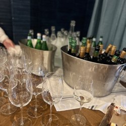 Vina Enoteca - Refreshments
