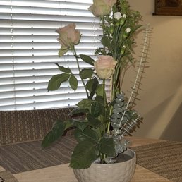 I got 6 stems for $20 and created my own arrangement.