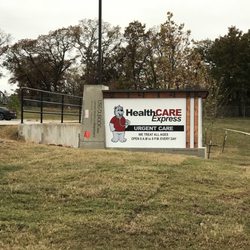 HealthCARE Express Urgent Care - Edmond - The sign off 2nd street. East Edmond OK 73034