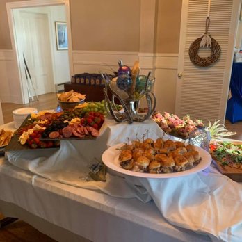 2nd Hand Smoke Southern BBQ - Caterers Near Me