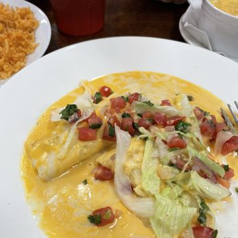 Leidy’s Kitchen - The cheese enchiladas are very good! - Salvadoran Near Me - Sherman, Texas Leidy’s Kitchen - The cheese enchiladas are very good! - Salvadoran Near Me - Sherman, Texas