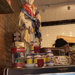 Regina's Grocery