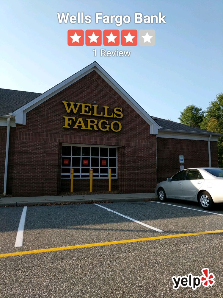 WELLS FARGO BANK Updated August 2024 396 Renaissance Blvd E, North