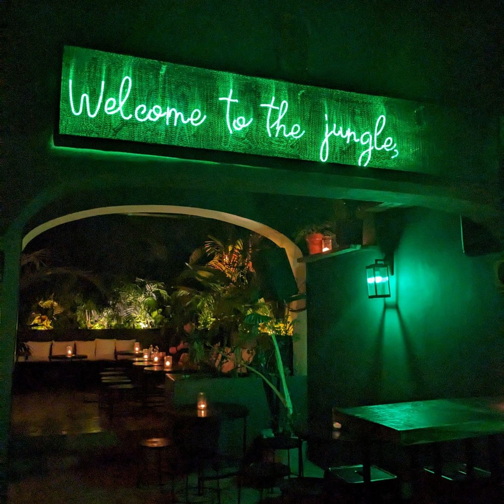 El Colibrí Bar - Speakeasies Near Me - Puerto Vallarta, JAL El Colibrí Bar - Speakeasies Near Me - Puerto Vallarta, JAL