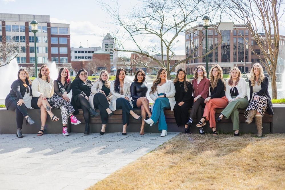 BLOWN AWAY SALONYORKTOWN Updated October 2024 6500