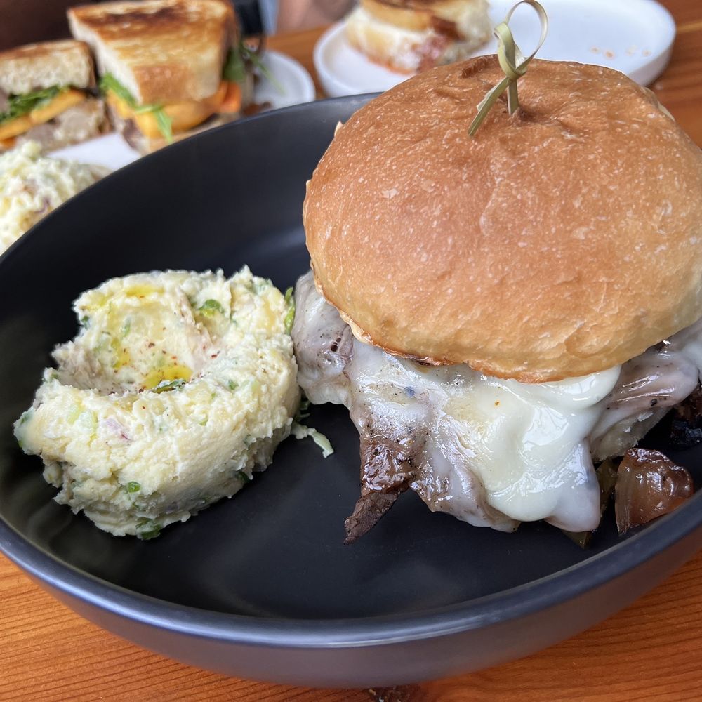 Corner Project Ales & Eats - Gastropubs Near Me - Geyserville, California Corner Project Ales & Eats - Gastropubs Near Me - Geyserville, California