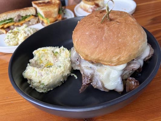 Corner Project Ales & Eats by null
