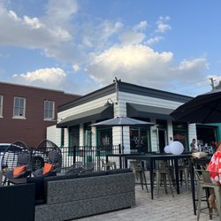 La Dolce Vita - Authentic Italian Cuisine - Patio