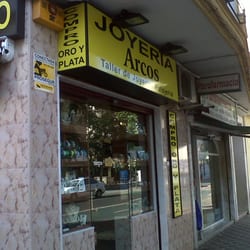 Arcos