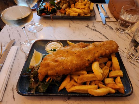 The Fish Box / Flannery's Seafood Bar by null