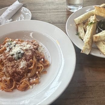 Parioli Italian Bistro - Tagliatelle with Bolognese sauce - Italian Near Me - Solana Beach, California