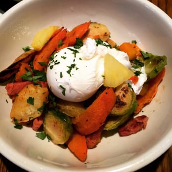 Mindy's Bakery - Holiday Hash - Desserts Near Me - Chicago, Illinois