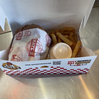 Nate's Nashville Hot Chicken - Sandwich Combo - Chicken Shop Near Me - Paso Robles, California