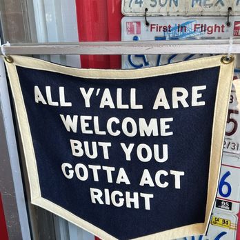 Addi's Diner - Funny sign at the diner - American Near Me - Springfield, Oregon