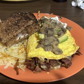 Squeeze In - The Racey Tracey - Breakfast & Brunch Near Me - Sparks, Nevada