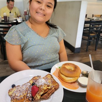 Sweet E's Cafe - blueberry cream cheese stuffed sweet bread french toast and lox x bagels - Cafes Near Me - Honolulu, Hawaii Sweet E's Cafe - blueberry cream cheese stuffed sweet bread french toast and lox x bagels - Cafes Near Me - Honolulu, Hawaii