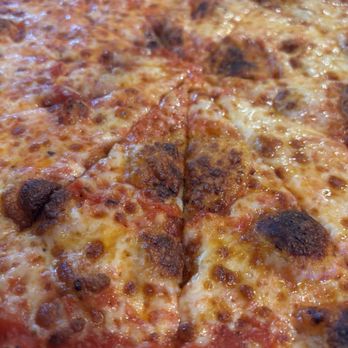 The Mountain House - Cheese pie - Pizza Near Me - Sparkill, New York