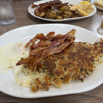 Hungry Fox - Bacon & Eggs - Breakfast & Brunch Near Me - North Hollywood, California
