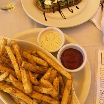 Claire's at the Museum - Fried and avocado toast starters - New American Near Me - Long Beach, California
