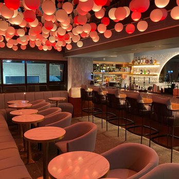 Moon Lounge - Moon Lounge is beautiful on the inside, even more than you expect judging by the outside. - Lounges Near Me - Houston, Texas Moon Lounge - Moon Lounge is beautiful on the inside, even more than you expect judging by the outside. - Lounges Near Me - Houston, Texas