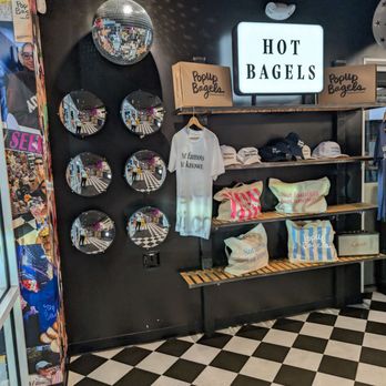 POPUP BAGELS - Updated February 2026 - 212 Photos & 84 Reviews - 4528 W